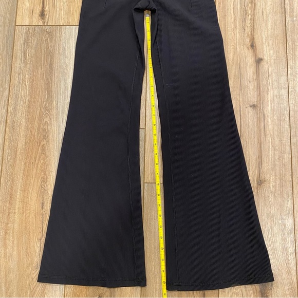 Athleta Salutation Stash Rib Flare - XS - Black - Picture 6 of 9